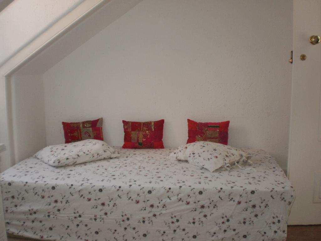 Go Hostel Lisbon Bilik gambar