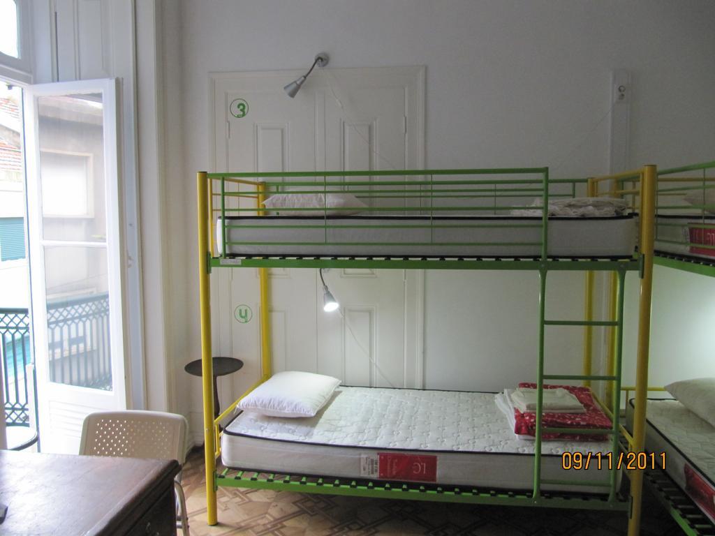 Go Hostel Lisbon Bilik gambar